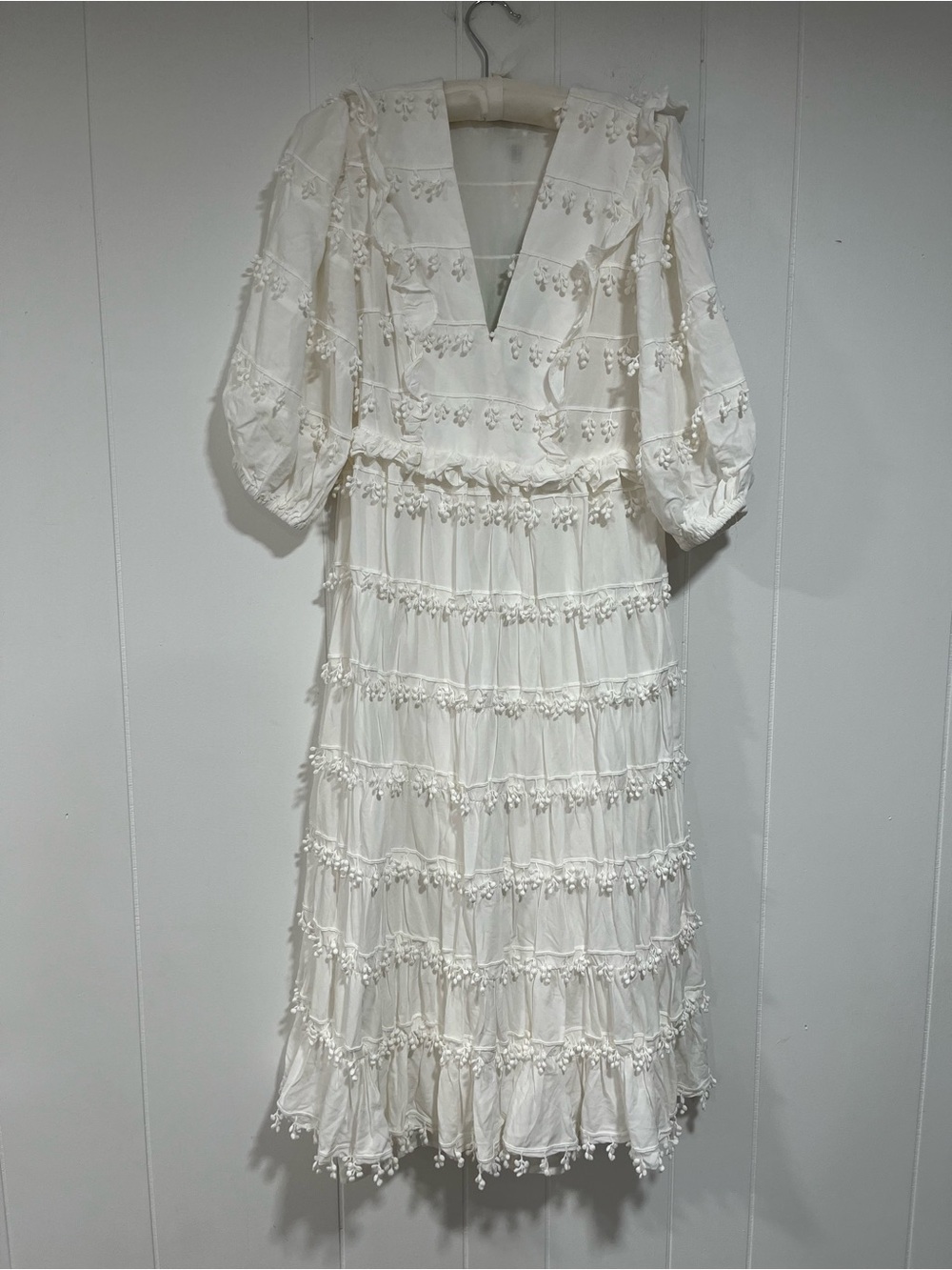 FARM Rio white Tiered Midi Dress with V-Neck - Picture 2 of 12